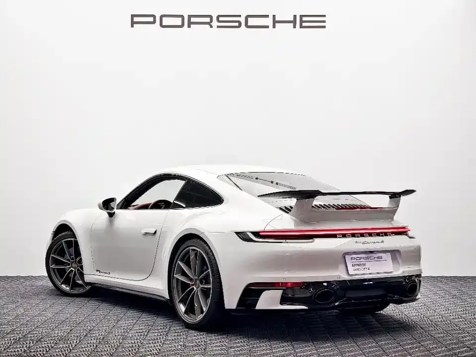 Porsche 911 — фото 10