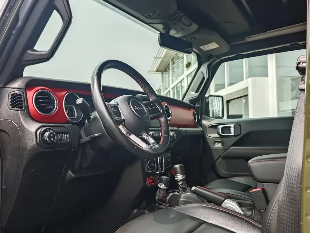 Jeep Wrangler — фото 2