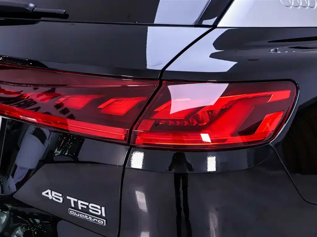 Audi Q6 2022 из CN, фото 9