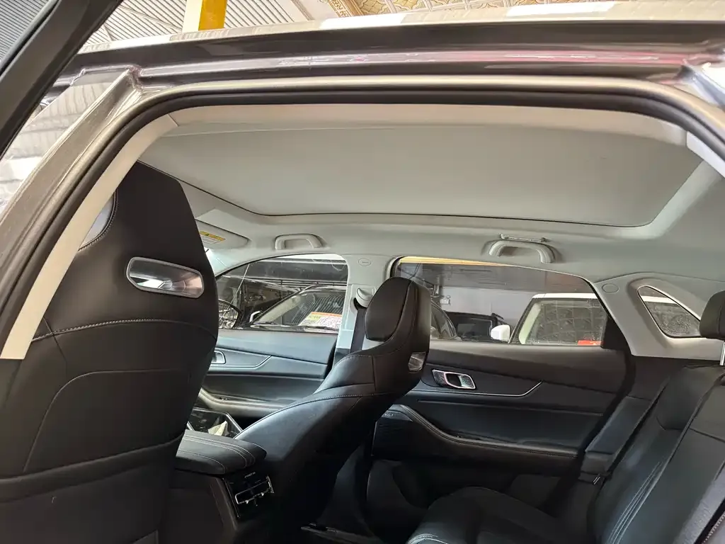 Changan UNI-K 2023 из CN, фото 6