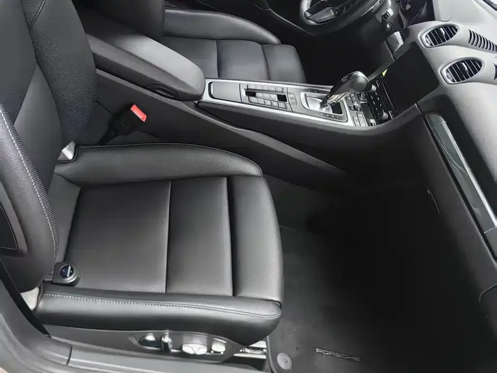 Porsche 718 2021 из CN, фото 5