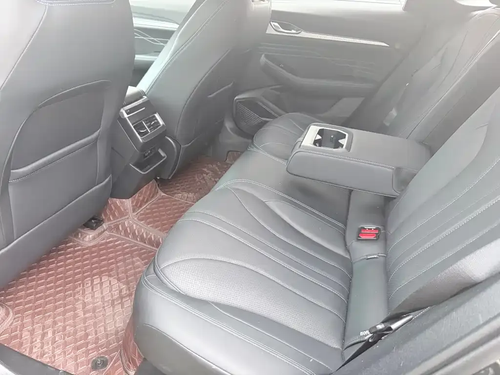 Geely Xingrui 2025 из CN, фото 3