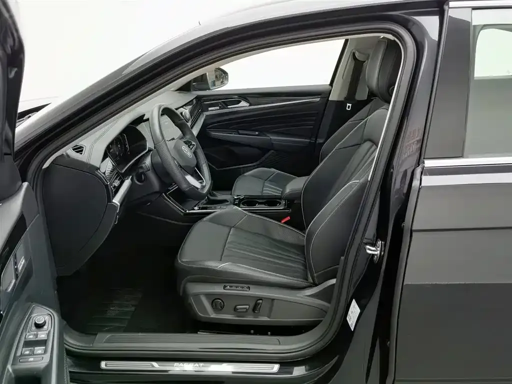Volkswagen Passat — фото 6