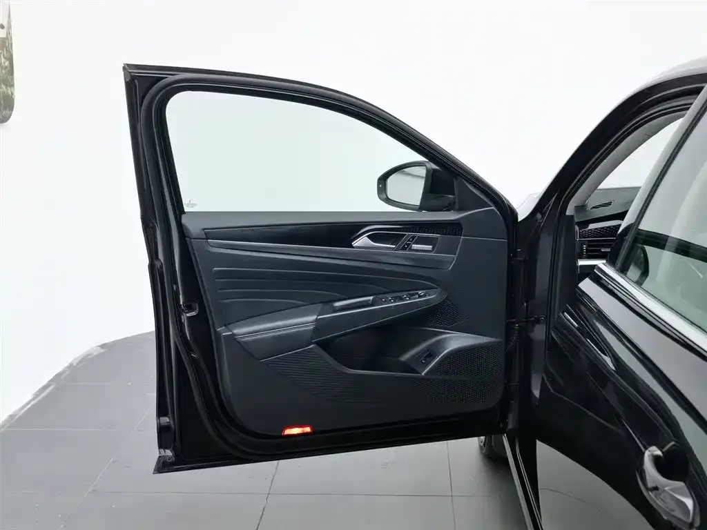Volkswagen Passat — фото 2