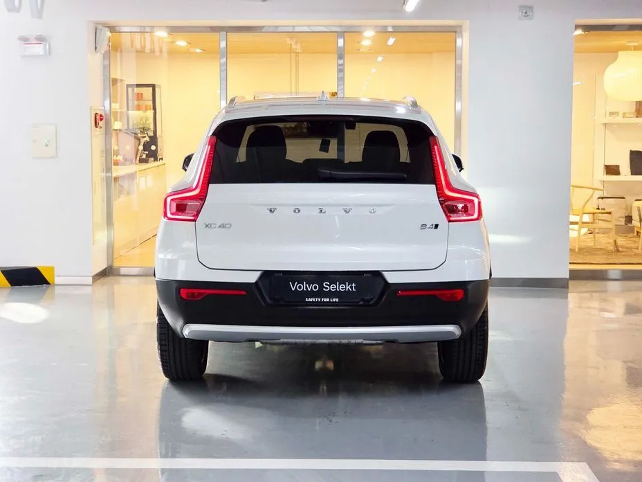 Volvo XC40 2026 из KR, фото 5