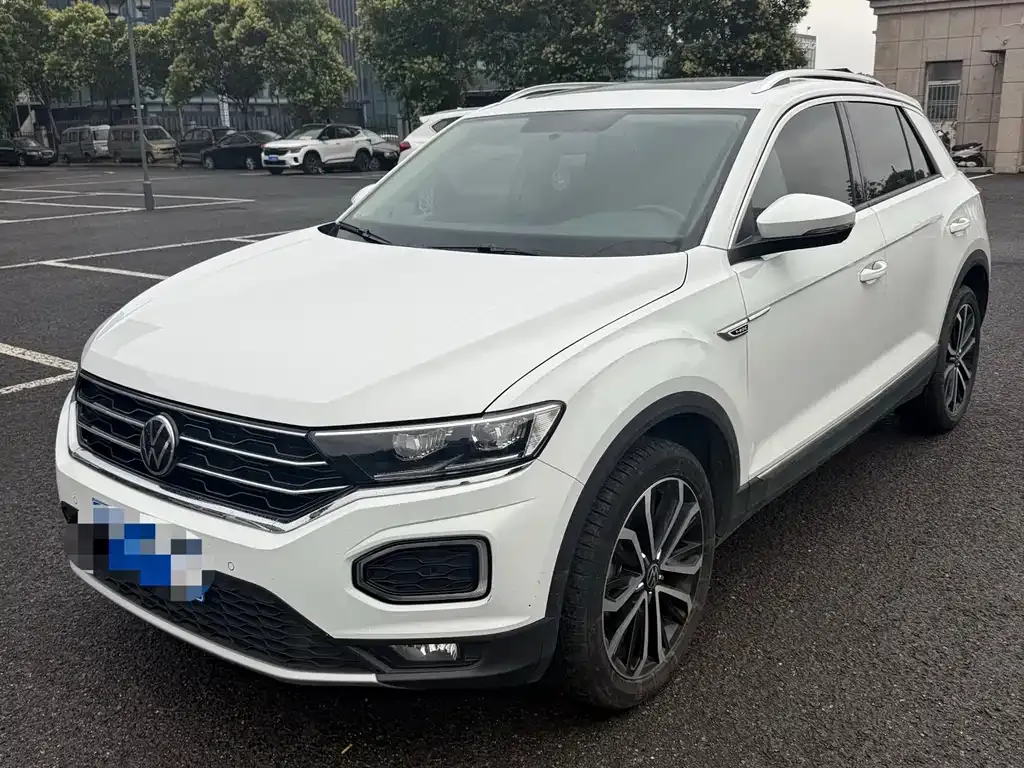 Volkswagen T-Roc — фото 4