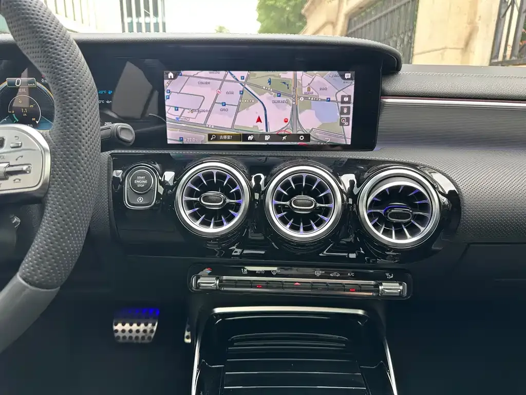 Mercedes-Benz A-Class AMG — фото 5