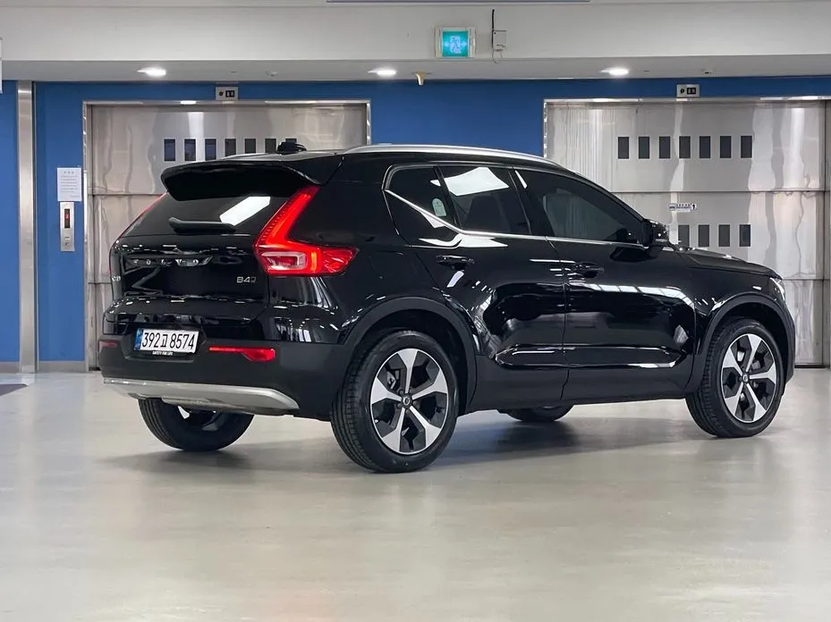 Volvo XC40 2026 из KR, фото 6