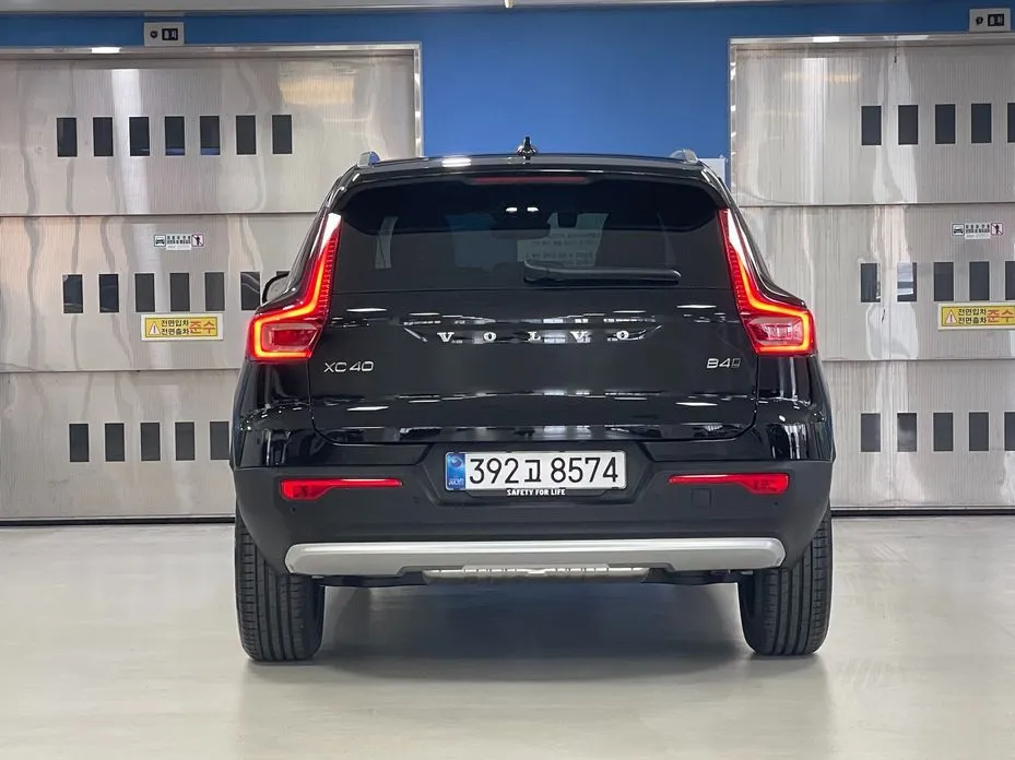 Volvo XC40 2026 из KR, фото 5