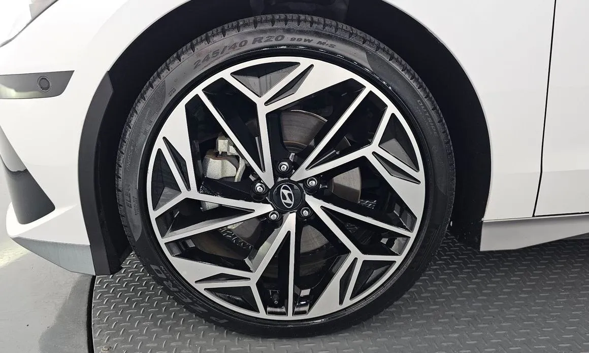 Hyundai Ioniq6 2023 из KR, фото 9