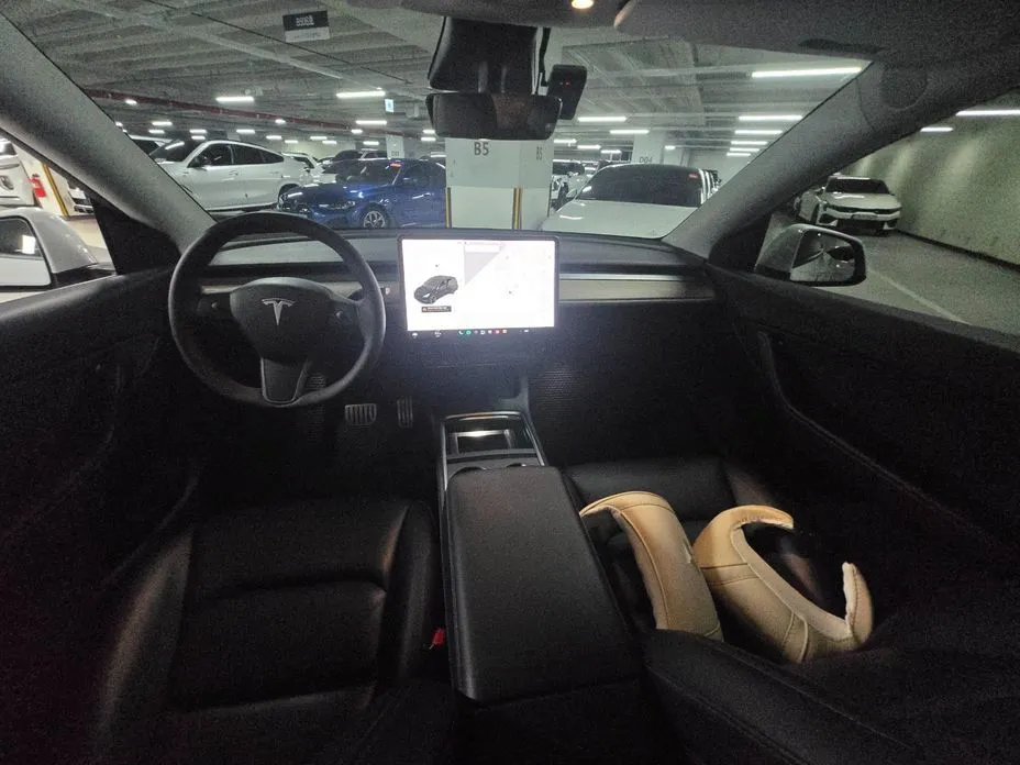 Tesla Model Y 2021 из KR, фото 9