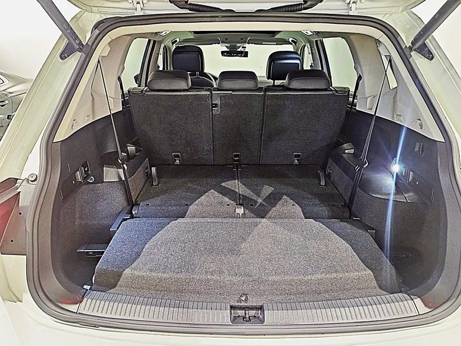 Volkswagen Tiguan 2023 из KR, фото 6