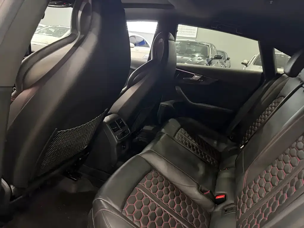 Audi RS 5 2021 из CN, фото 3