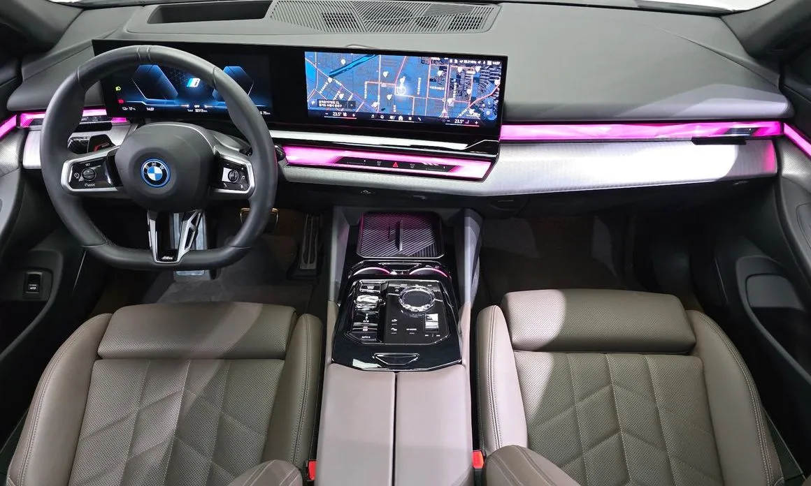BMW i5 — фото 10