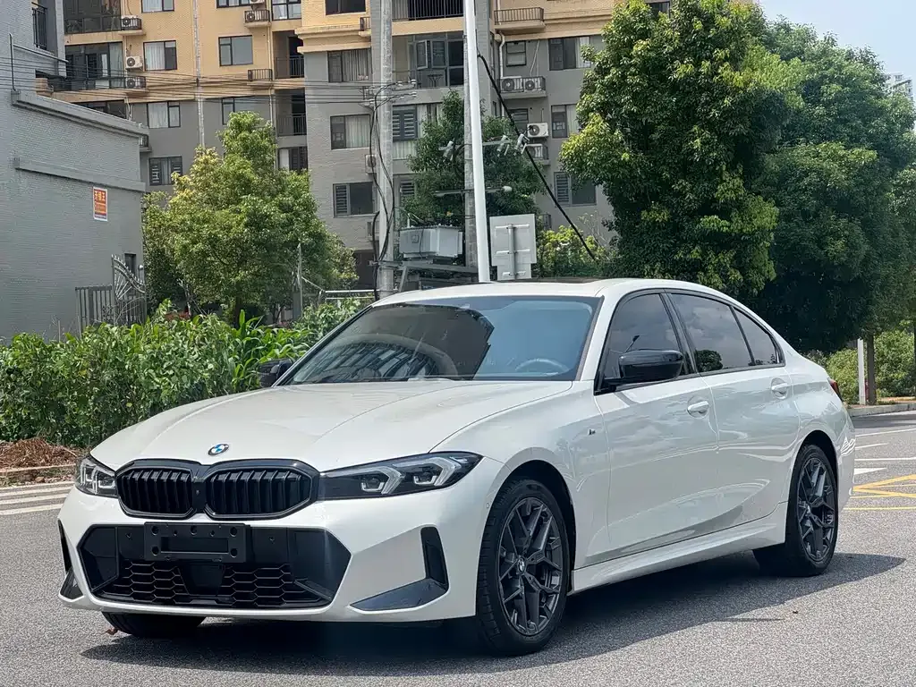 BMW 3 Series — фото 1