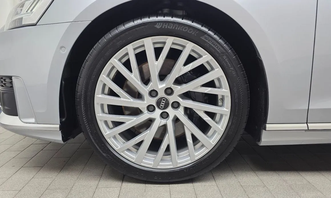 Audi A8 2021 из KR, фото 6