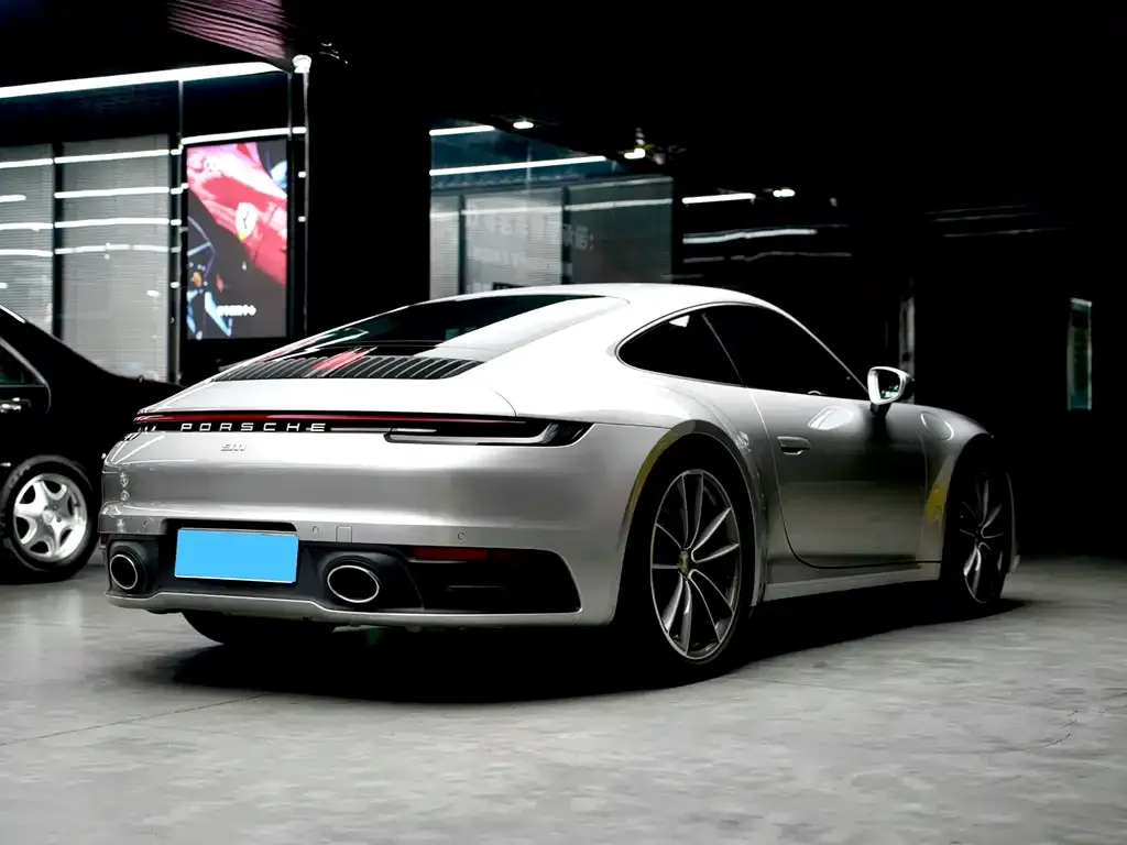 Porsche 911 — фото 10