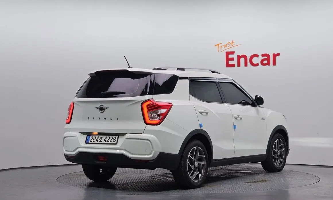 KG Mobility (Ssangyong) TIBOLI 2023 из KR, фото 6