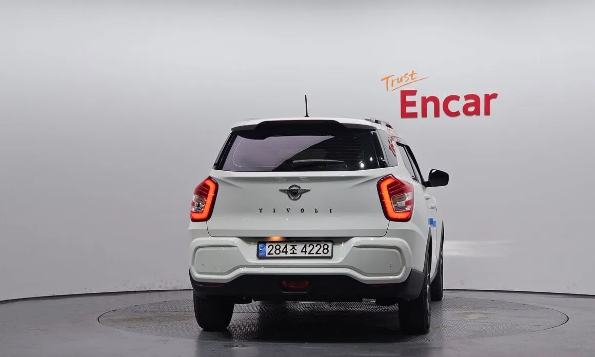 KG Mobility (Ssangyong) TIBOLI 2023 из KR, фото 4