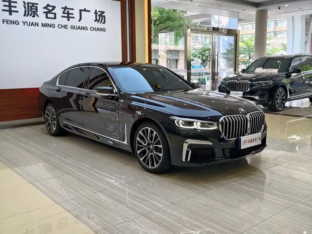 BMW 7 Series 2021 из CN, фото 6