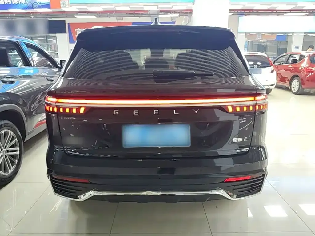 Geely Xingyue L — фото 4