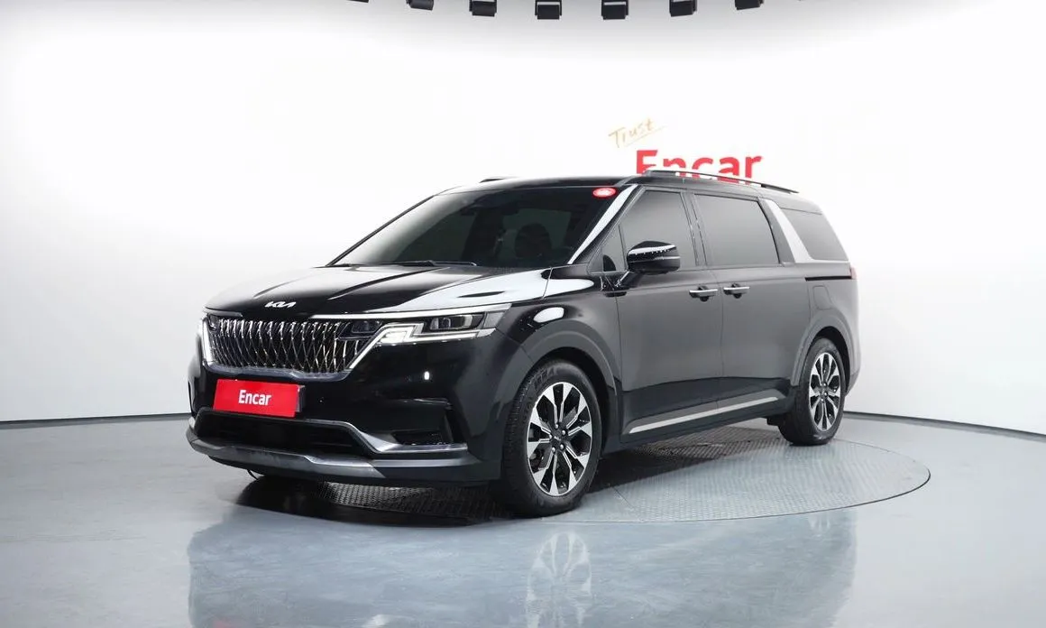 Kia Carnival 2023 из KR, фото 1