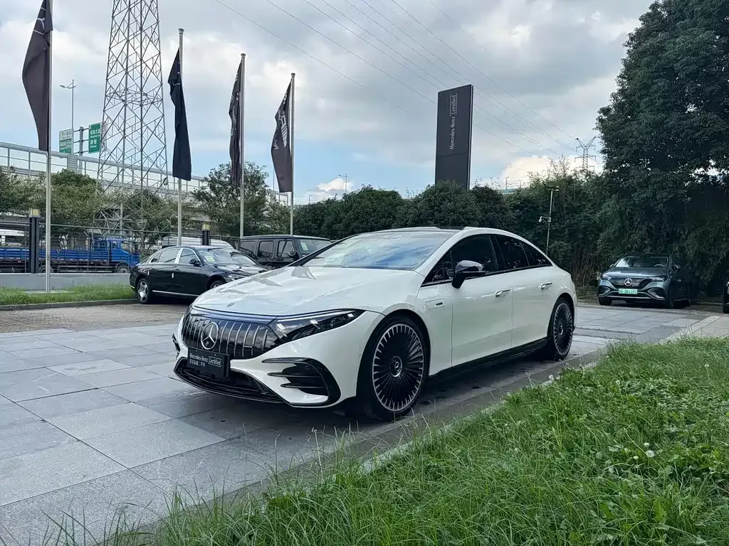 Mercedes-Benz EQS AMG 2026 из CN, фото 9