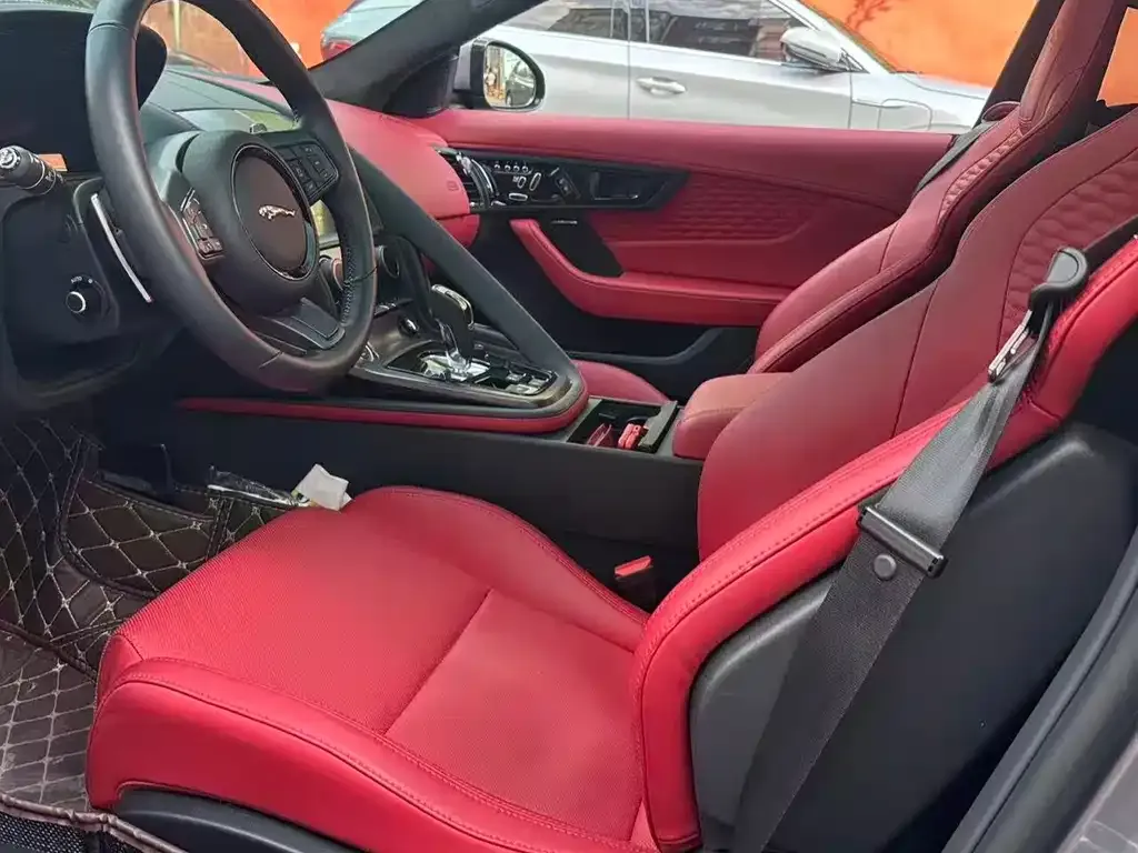 Jaguar F-TYPE 2024 из CN, фото 4