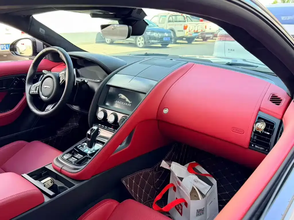 Jaguar F-TYPE 2024 из CN, фото 9