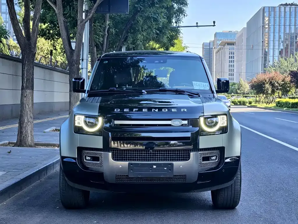 Land Rover Defender — фото 4