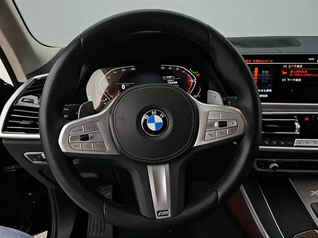 BMW X5 — фото 2