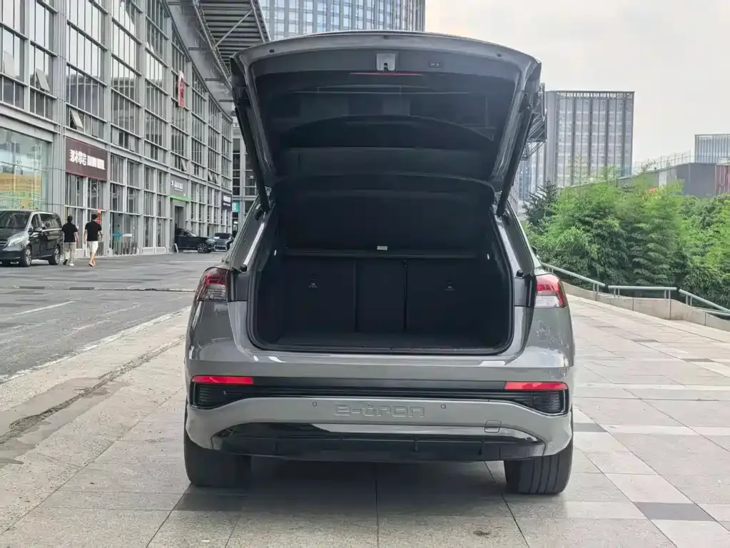 Audi Q4 e-tron 2023 из CN, фото 3