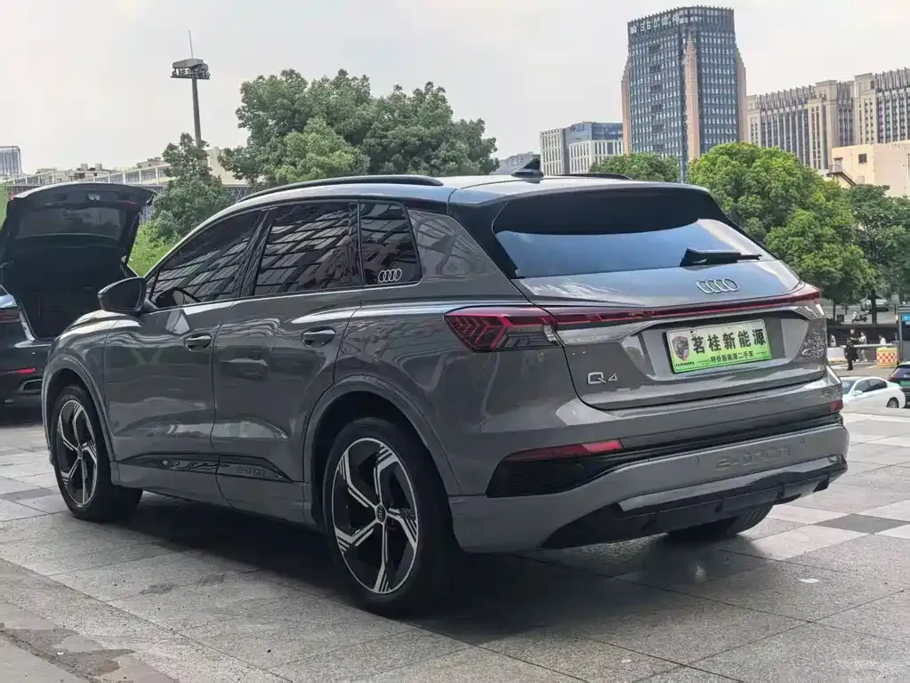 Audi Q4 e-tron 2023 из CN, фото 4