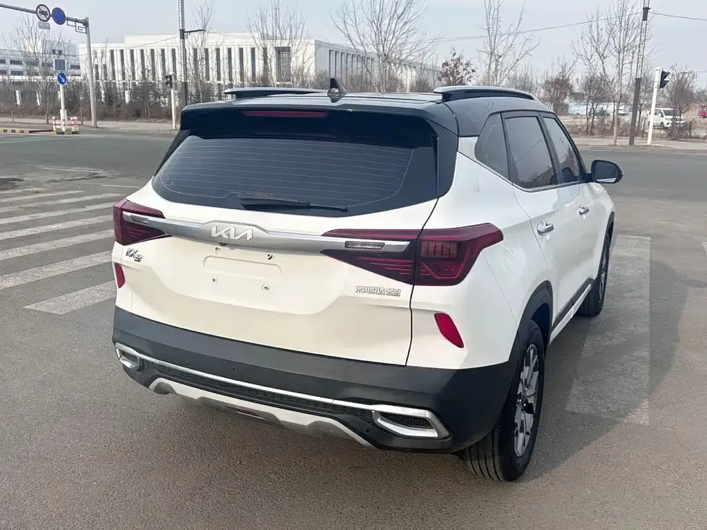 Kia KX3 2022 из CN, фото 6