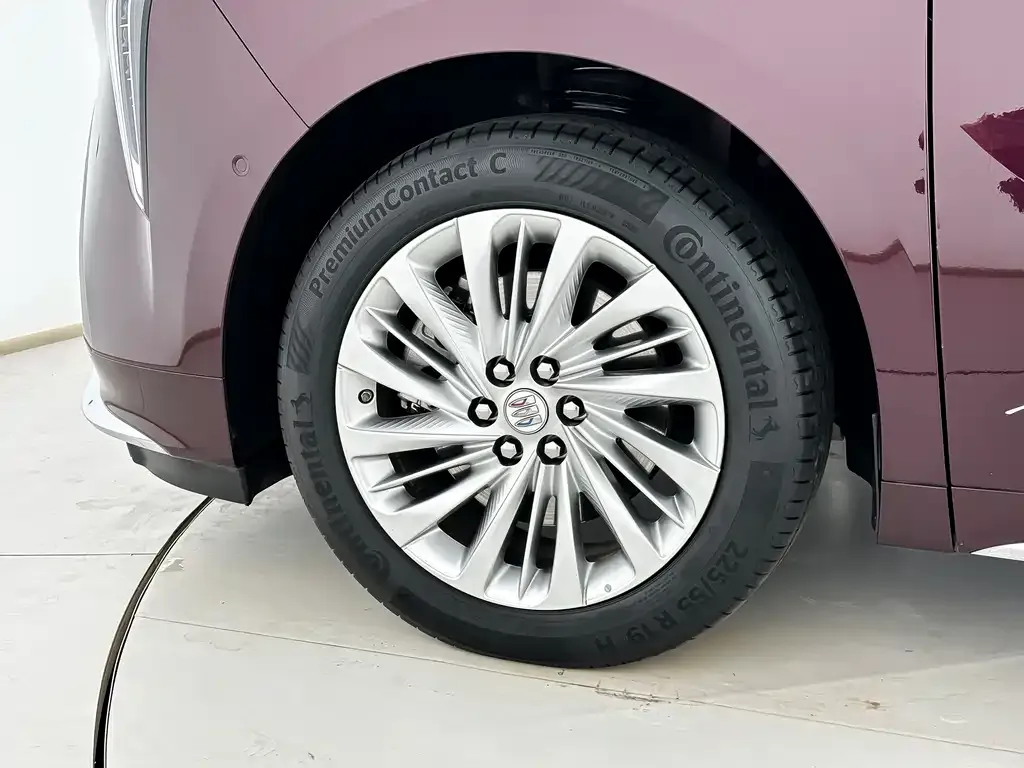 Buick Century 2023 из CN, фото 10