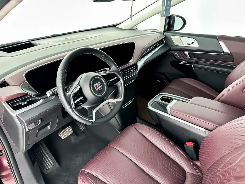 Buick Century 2023 из CN, фото 6
