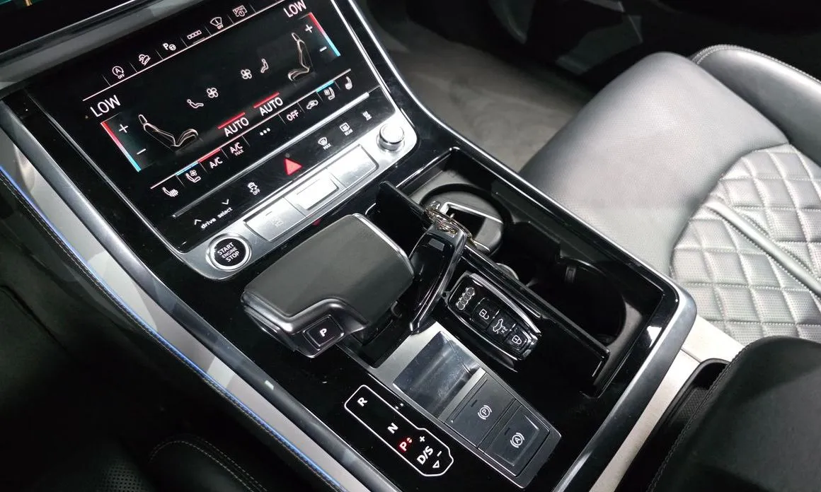 Audi Q8 2022 из KR, фото 5