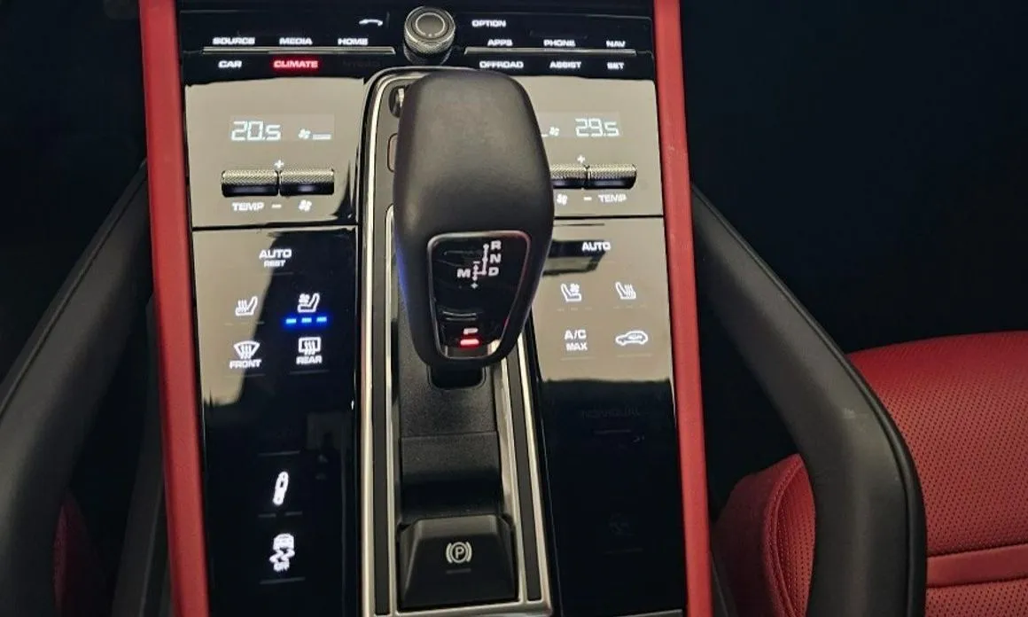 Porsche Cayenne 2023 из KR, фото 8
