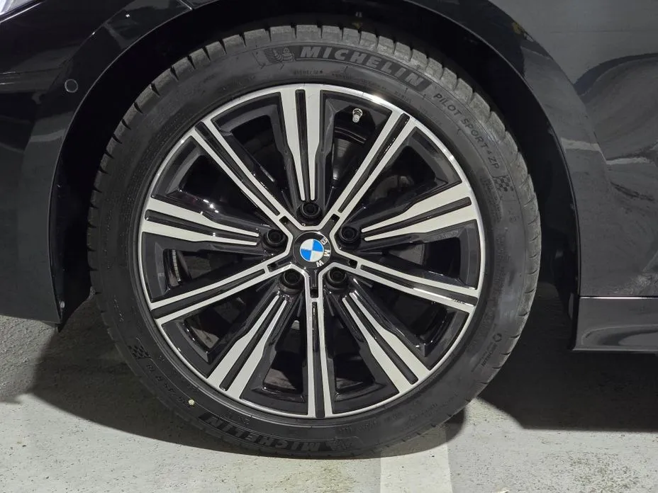 BMW 3-Series 2025 из KR, фото 7