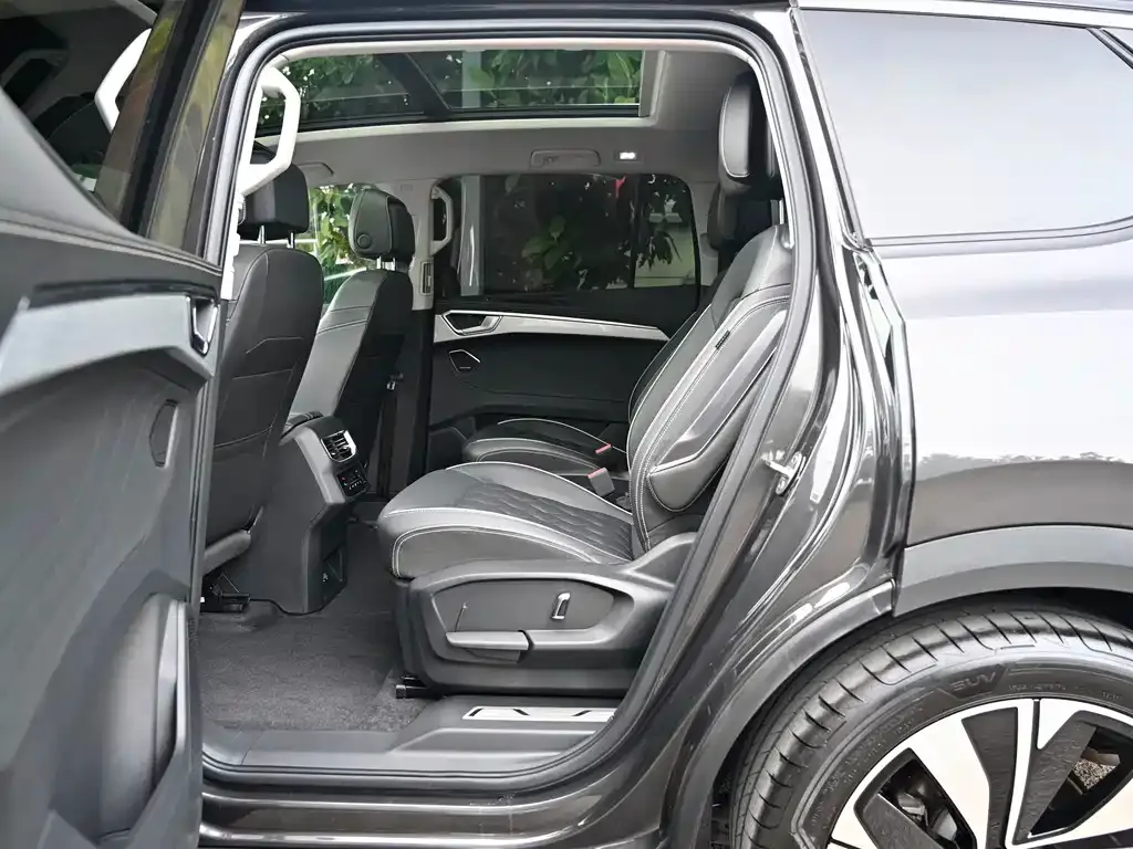 Volkswagen Talagon 2023 из CN, фото 7