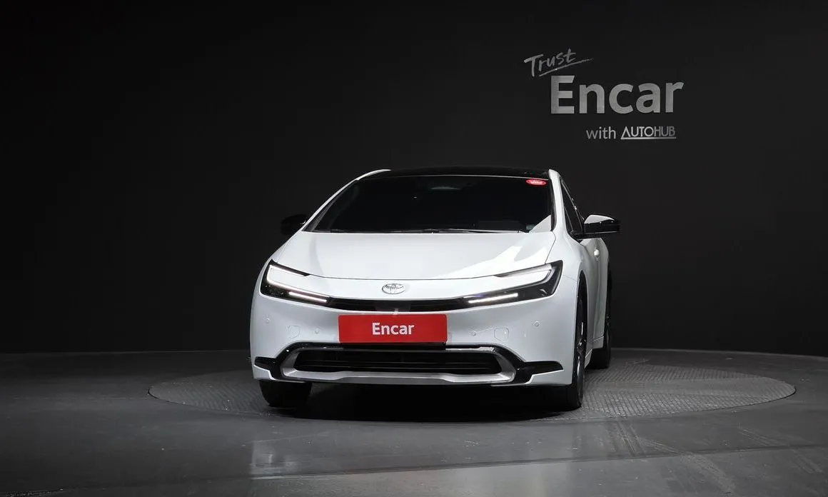 Toyota Prius 2024 из KR, фото 3