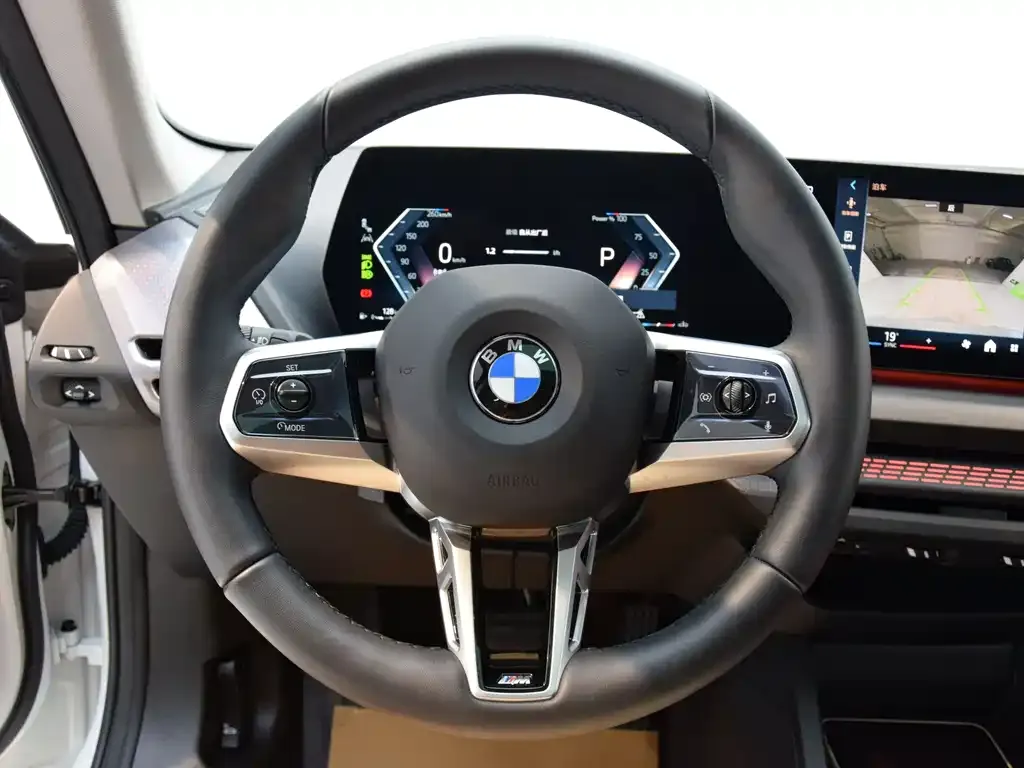BMW 2 Series 2025 из CN, фото 10