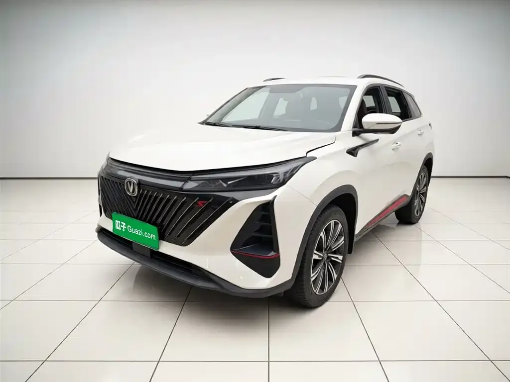 Changan CS75PLUS — фото 3