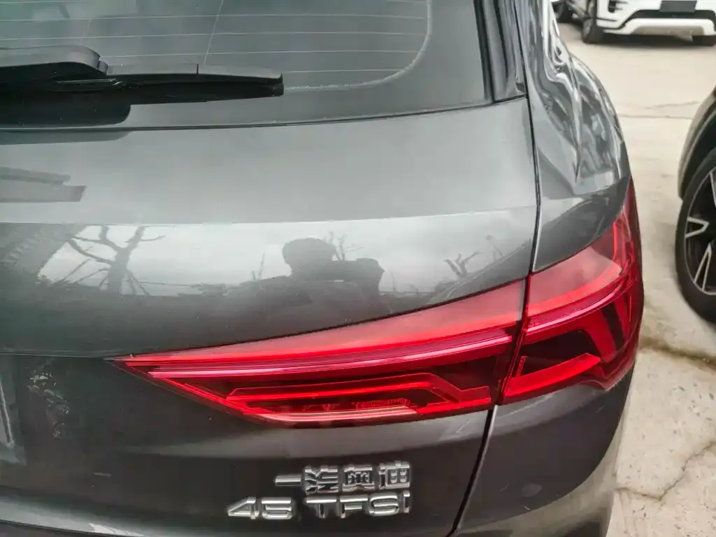 Audi Q3 2022 из CN, фото 2