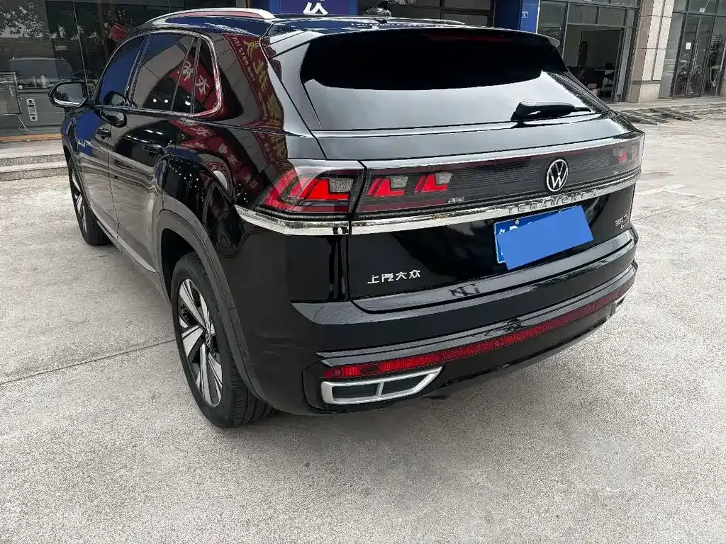 Volkswagen Teramont X — фото 10