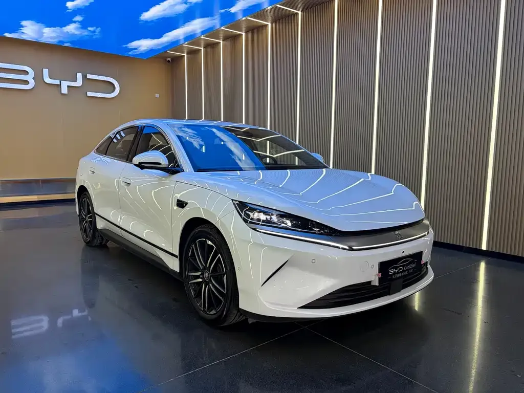 BYD Qin L — фото 4