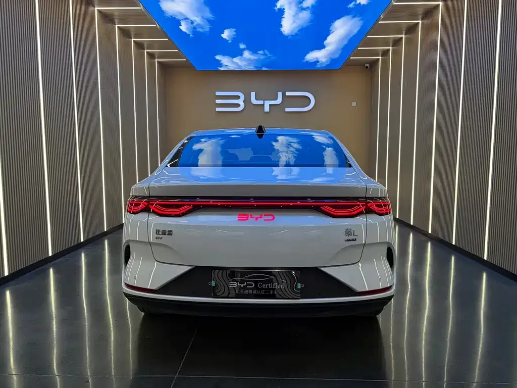BYD Qin L — фото 7