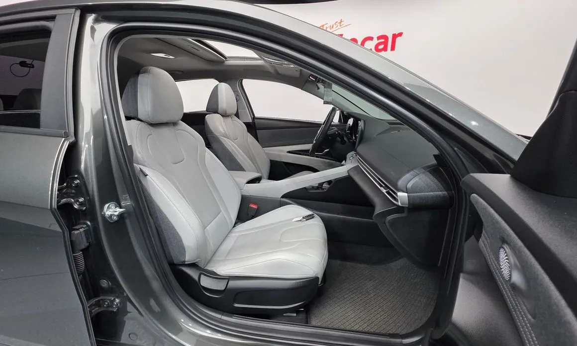 Hyundai AVANTE 2023 из KR, фото 6