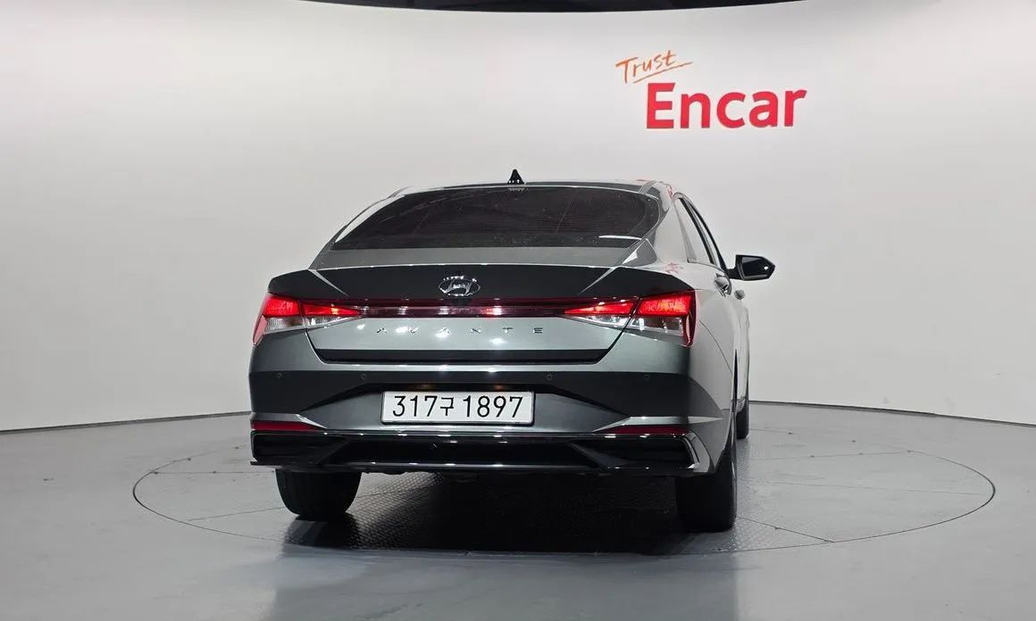 Hyundai AVANTE 2023 из KR, фото 4