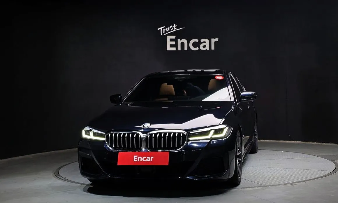 BMW 5-Series 2021 из KR, фото 3